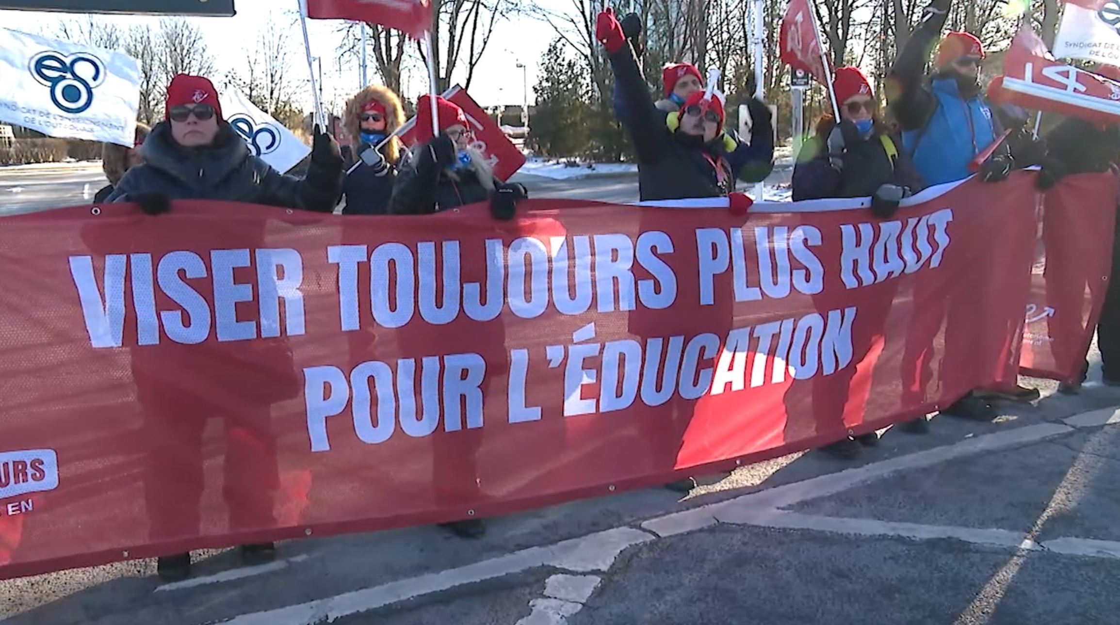 Grève des enseignants la FAE approuve l entente de principe TVA Gatineau