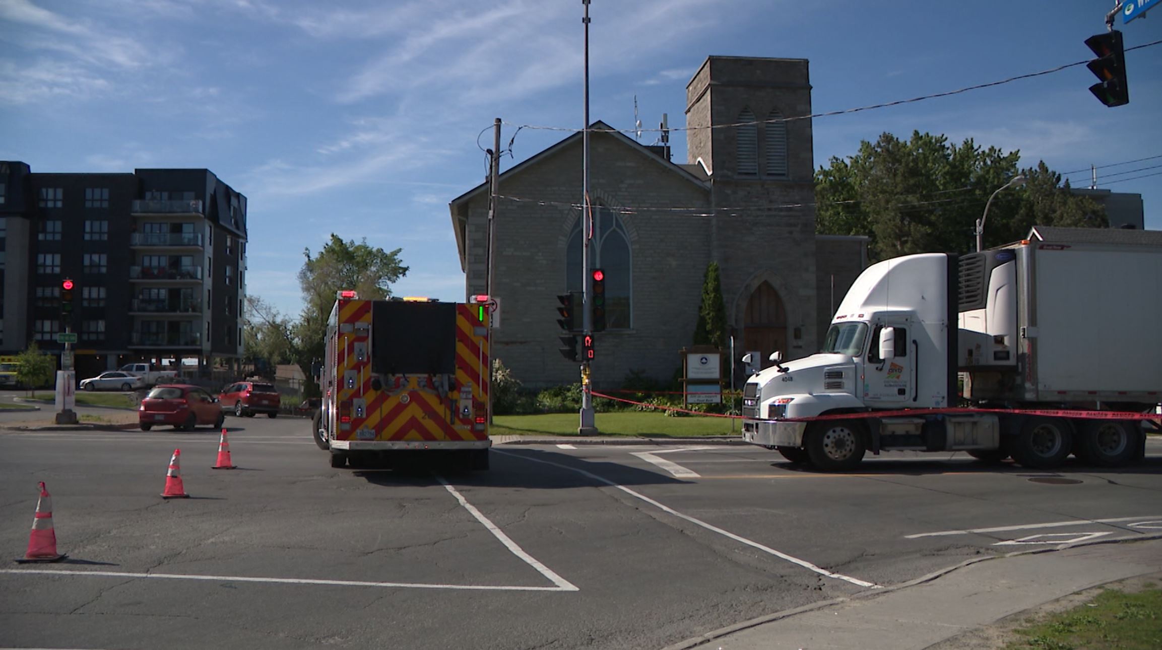 Gatineau Des Fils Arrach S Se Retrouvent Sur La Rue Tva Gatineau